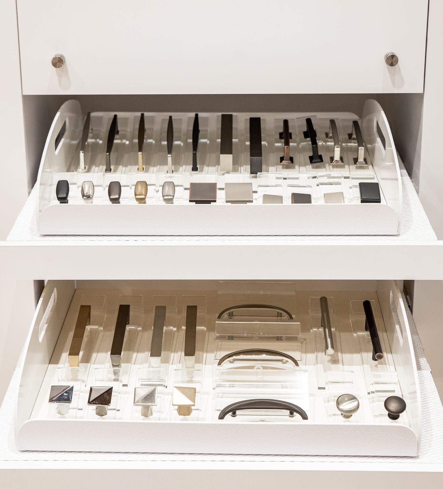 EDGEhomes selection onf cupboard and drawer hardware