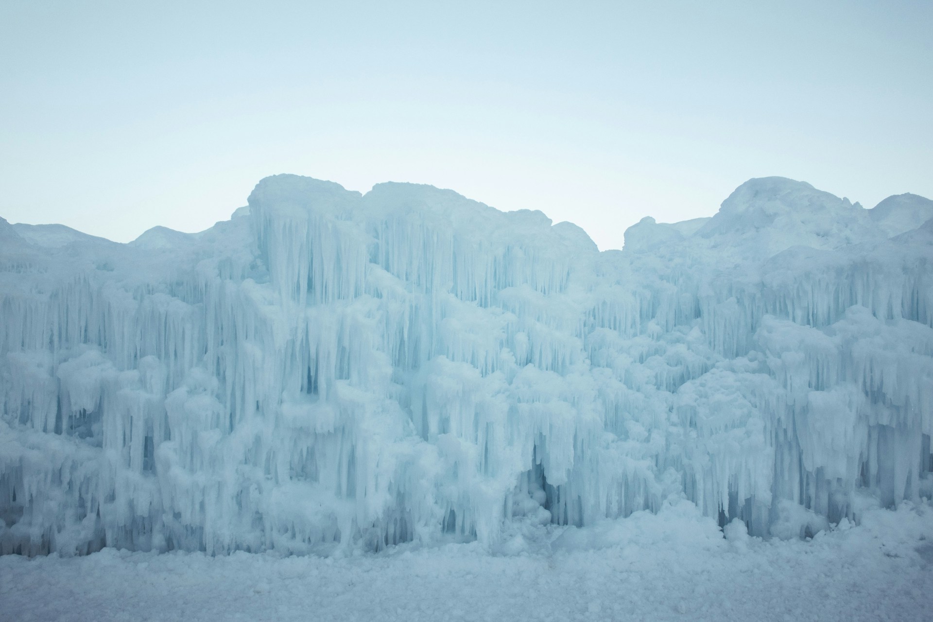 Wall of an ice castle, one of the best winter activities in Utah