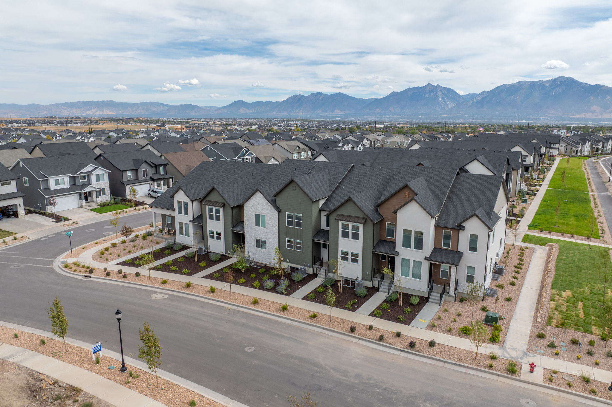 Kings Canyon Townhomes