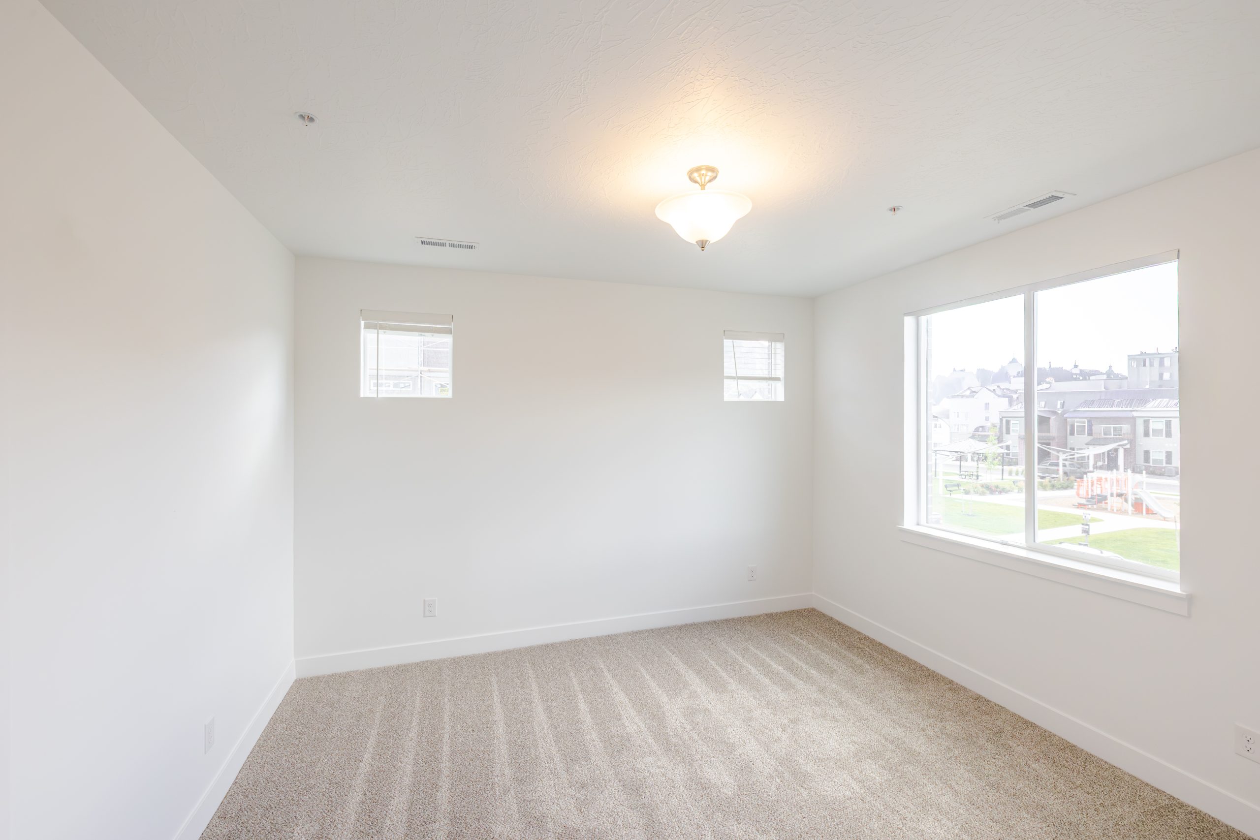 4695 S 690 West U202, Mapleton, UT 84660