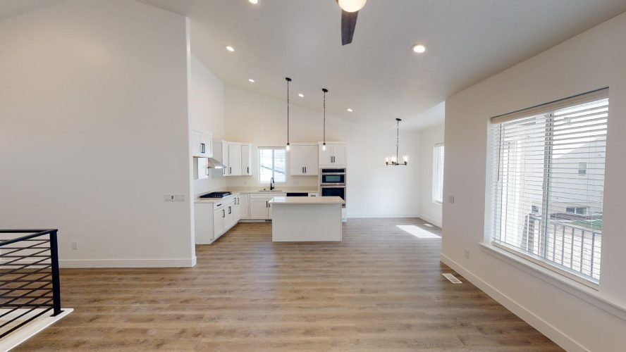 Mountain-Ridge-Ethan-Edge-Homes-05122022_135731