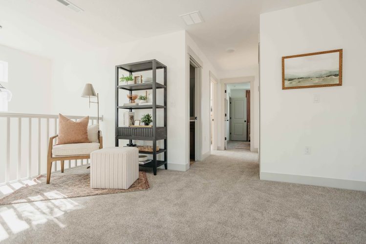 Mountain Ridge Natalie Model Gallery (14)