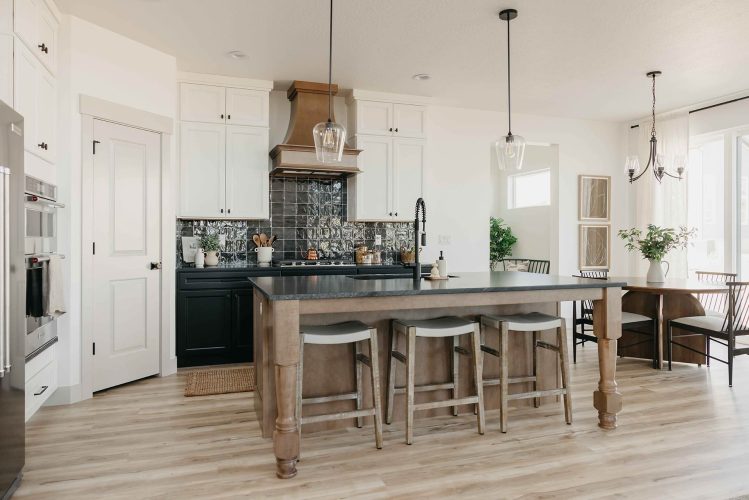 Mountain Ridge Natalie Model Gallery (38)