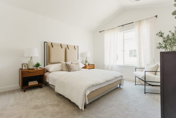 EdgeHomes: Willow Point Models
